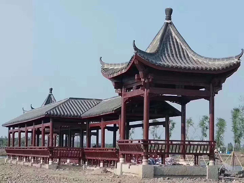 防腐木長廊