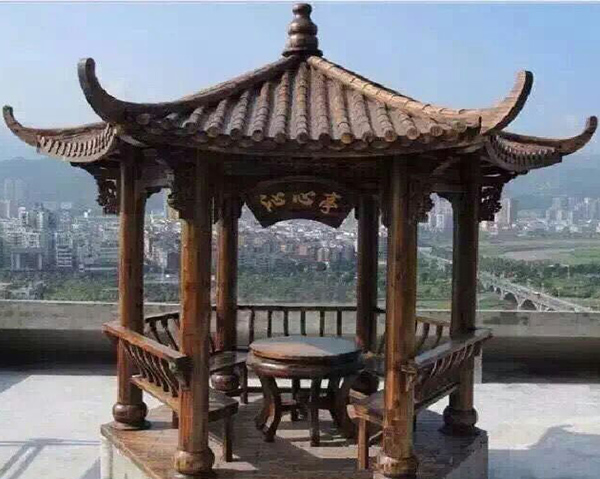 六角涼亭
